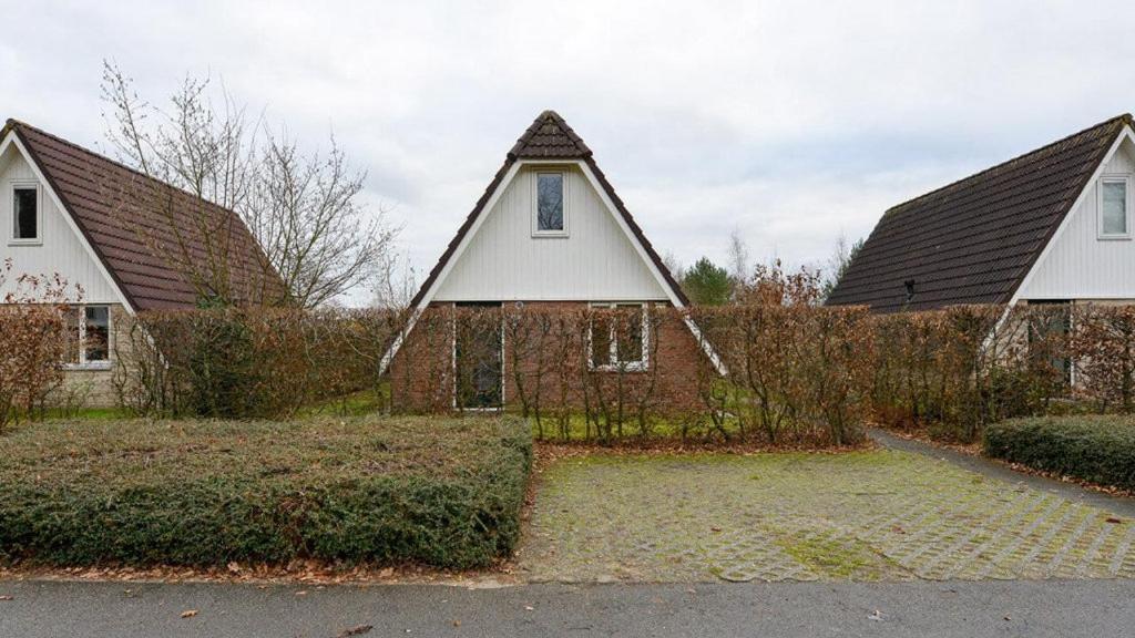 Villa Vrijstaande Woning Te Vlagtwedde Exterior foto
